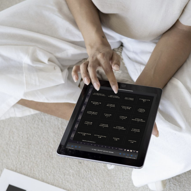 Holistic Growth Journal - worksheets | dark mode